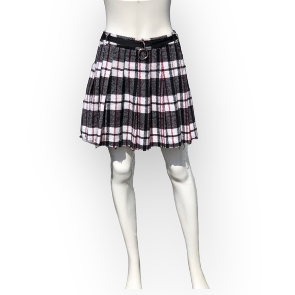 Current Mood Plaid Pleated Skirt - White - Dolls Kill - Picture 3 of 12